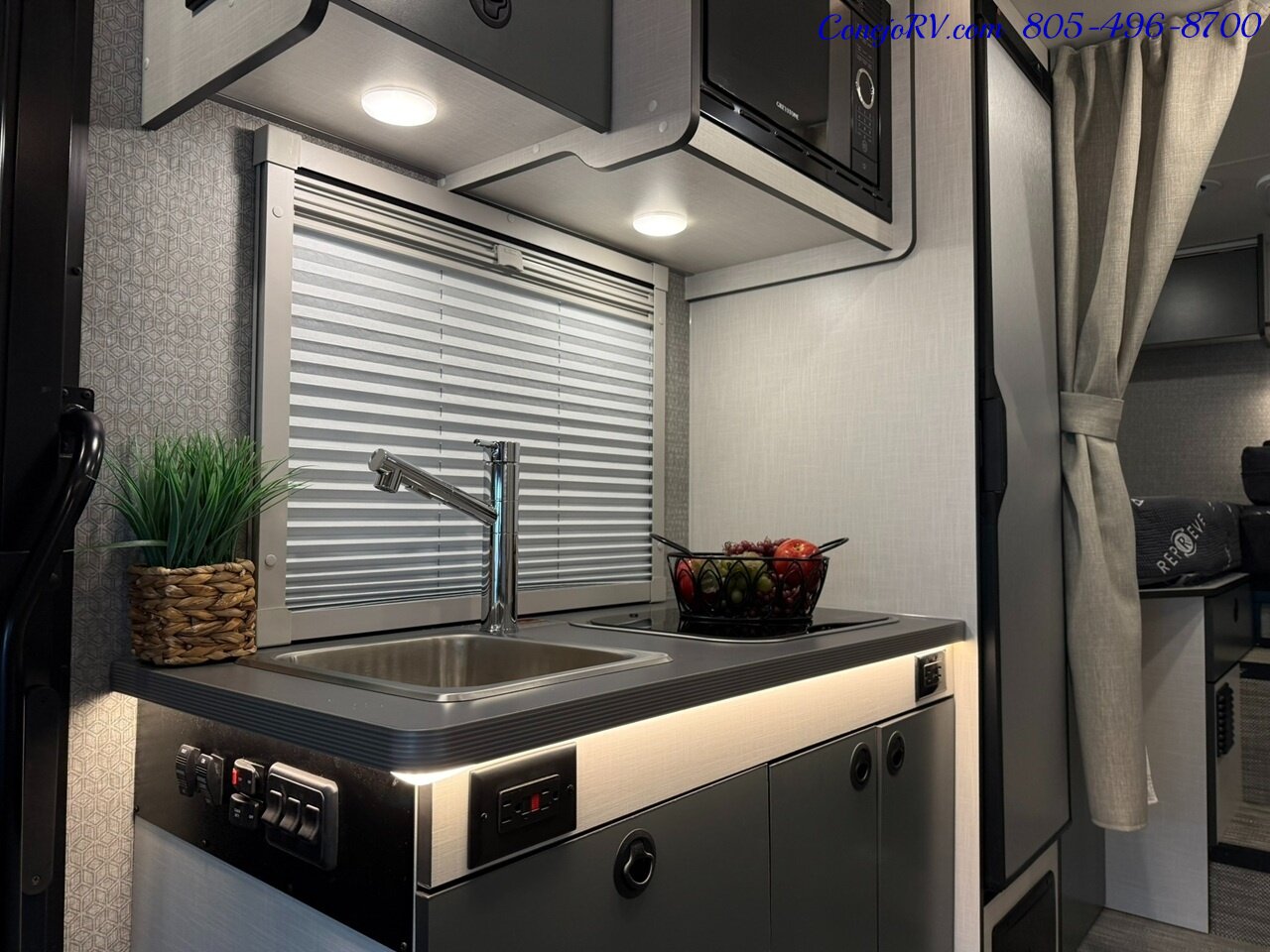 2026 Winnebago Ekko 22A Lithium Power 310HP All Wheel Drive - Photo 12 - Thousand Oaks, CA 91360