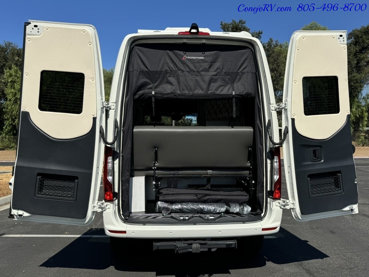 2025 Roadtrek Agile SS AWD Rear Lounge Mercedes Turbo Diesel   - Photo 38 - Thousand Oaks, CA 91360