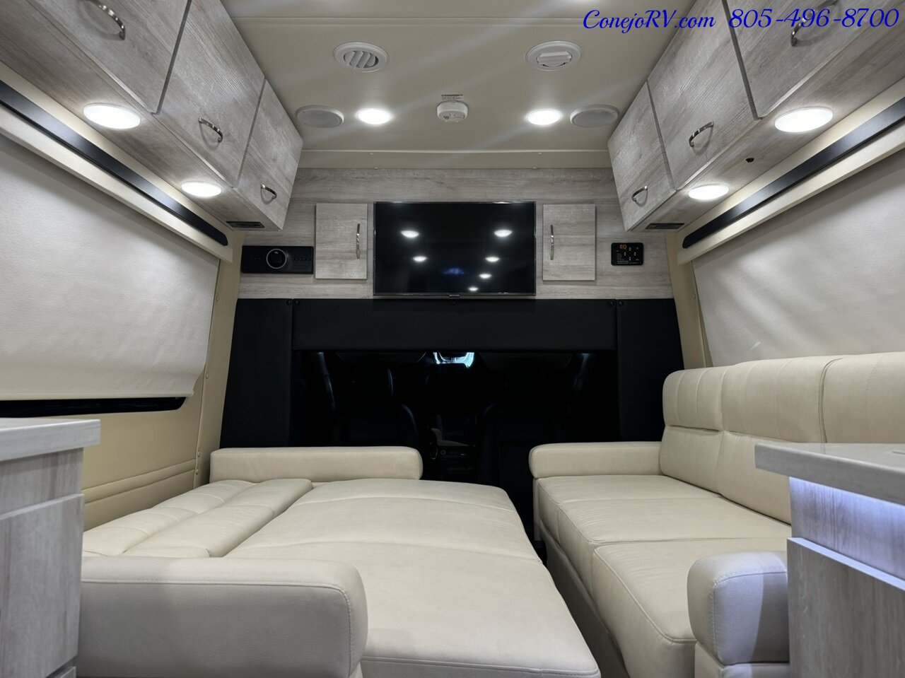 2024 Chinook Maverick DS Opposing Couches Ford Transit All Wheel Drive   - Photo 31 - Thousand Oaks, CA 91360