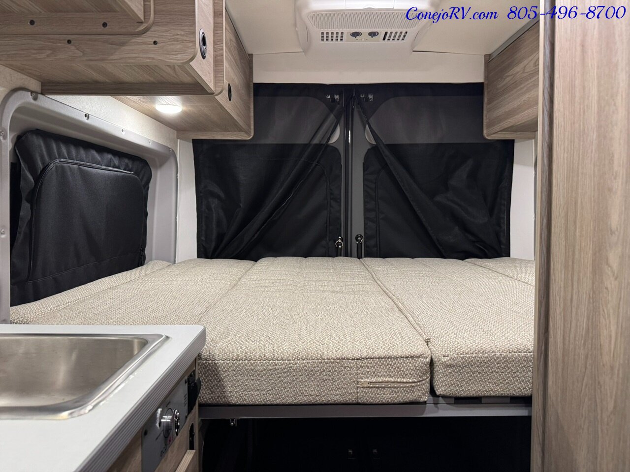 2025 Winnebago Solis 59P Pop Top Full Galley Roof AC - Photo 22 - Thousand Oaks, CA 91360
