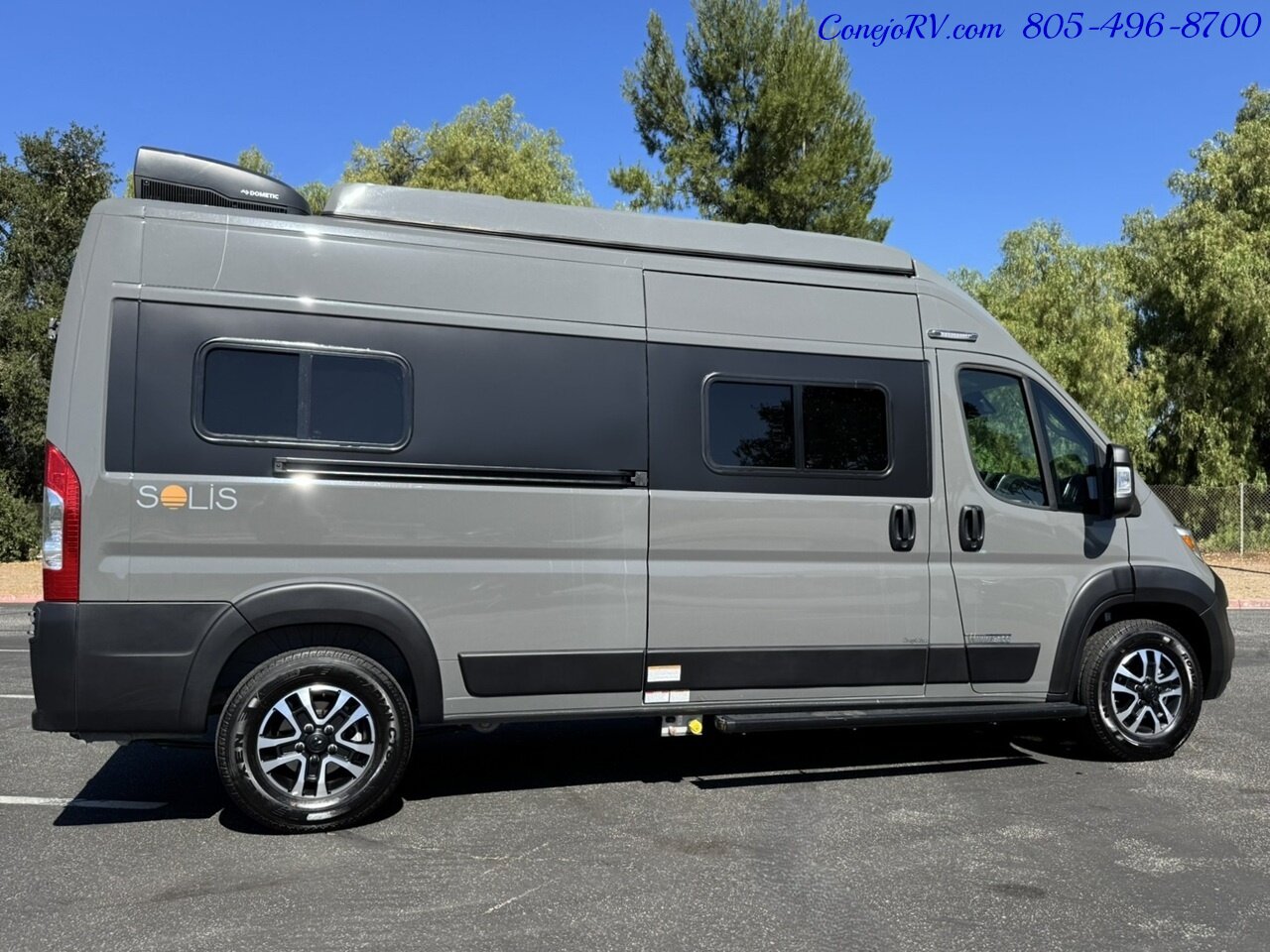 2025 Winnebago Solis 59P Pop Top Full Galley Roof AC - Photo 4 - Thousand Oaks, CA 91360