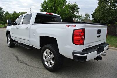 2018 Chevrolet Silverado 2500 LTZ   - Photo 8 - Bucyrus, KS 66013