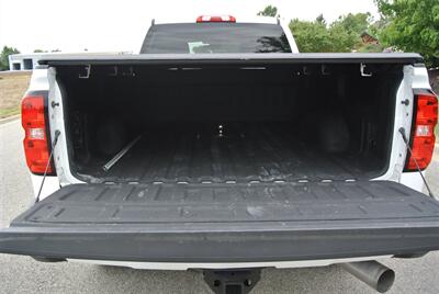 2018 Chevrolet Silverado 2500 LTZ   - Photo 35 - Bucyrus, KS 66013