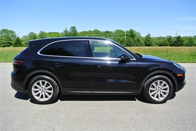 2019 Porsche Cayenne S   - Photo 5 - Bucyrus, KS 66013