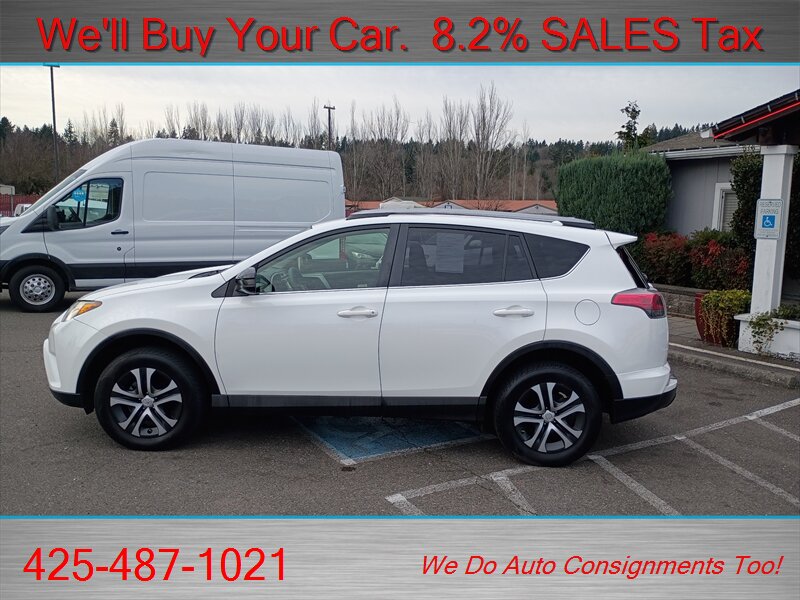 2017 Toyota RAV4 LE   - Photo 5 - Woodinville, WA 98072