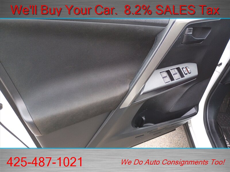 2017 Toyota RAV4 LE   - Photo 14 - Woodinville, WA 98072