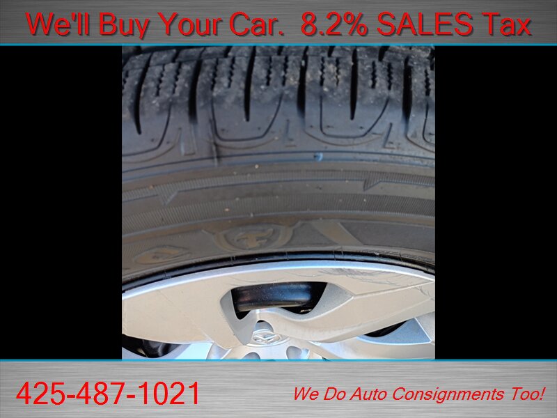 2020 Toyota RAV4 LE - Photo 16 - Woodinville, WA 98072