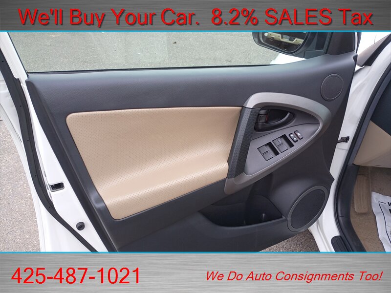 2012 Toyota RAV4 Limited   - Photo 12 - Woodinville, WA 98072