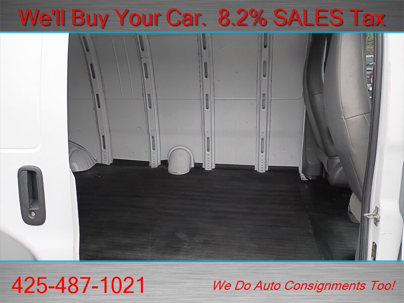 2023 Chevrolet Express 2500  RARE EXTENDED - Photo 9 - Woodinville, WA 98072