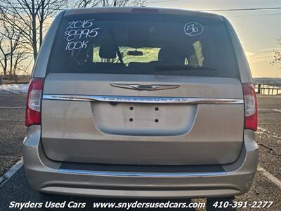 2015 Chrysler Town & Country Touring   - Photo 4 - Essex, MD 21221