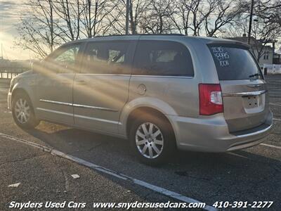 2015 Chrysler Town & Country Touring   - Photo 3 - Essex, MD 21221