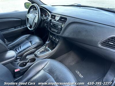 2013 Chrysler 200 Limited   - Photo 18 - Essex, MD 21221