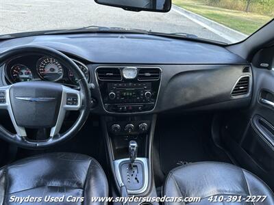 2013 Chrysler 200 Limited   - Photo 25 - Essex, MD 21221