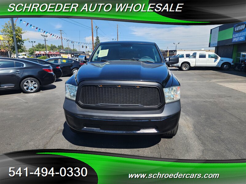 2014 RAM 1500 ST - Photo 8 - Medford, OR 97501
