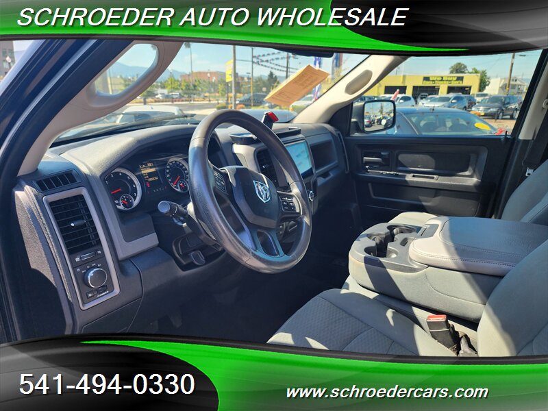 2014 RAM 1500 ST - Photo 9 - Medford, OR 97501