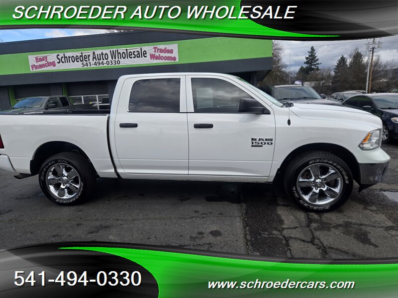 2019 RAM 1500 Classic Express - Photo 2 - Medford, OR 97501