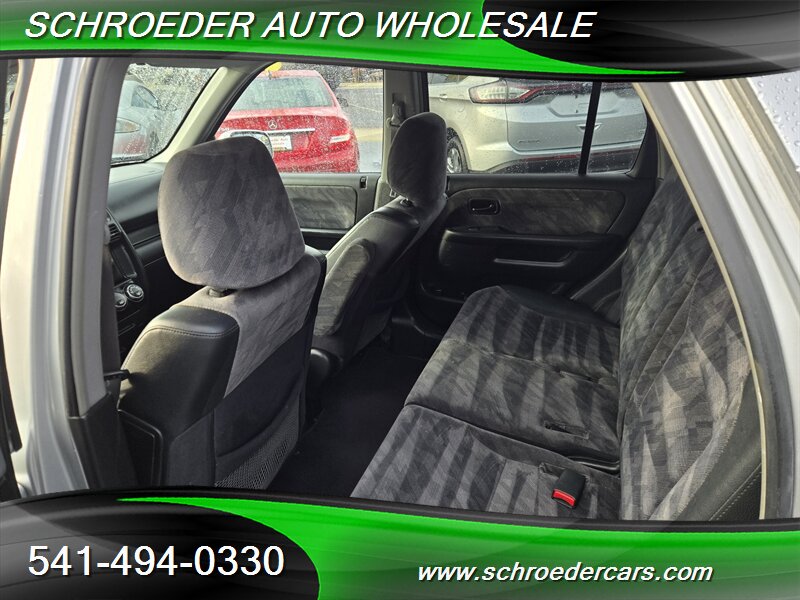 2004 Honda CR-V EX - Photo 10 - Medford, OR 97501