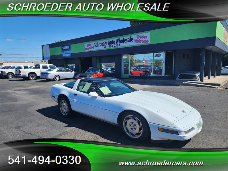 1996 Chevrolet Corvette   - Photo 1 - Medford, OR 97501