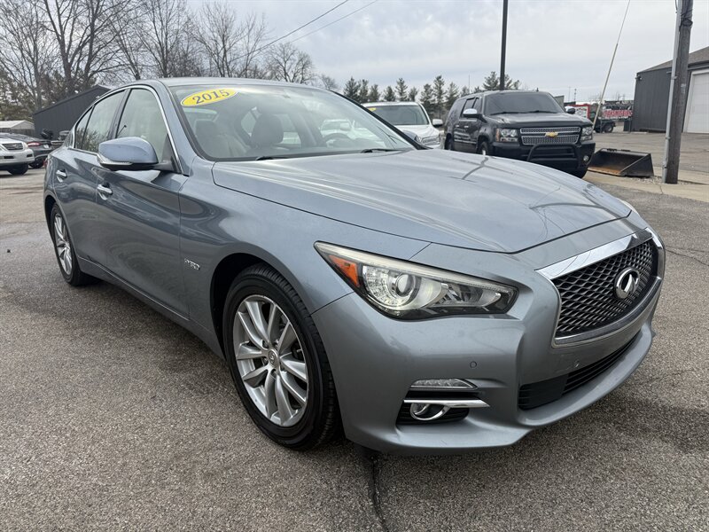 2015 INFINITI Q50 Hybrid Premium  