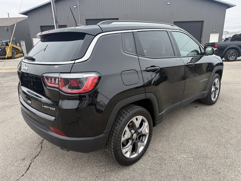 2019 Jeep Compass Limited - Photo 8 - Lafayette, IN 47905