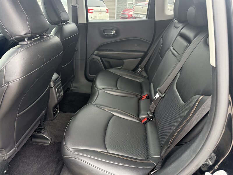 2019 Jeep Compass Limited - Photo 9 - Lafayette, IN 47905