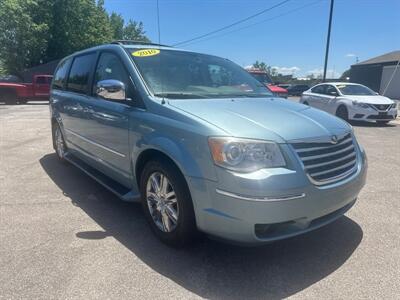 2010 Chrysler Town & Country Limited  