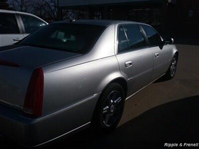 2007 Cadillac DTS Luxury I   - Photo 6 - Davenport, IA 52802