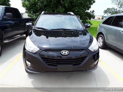 2013 Hyundai Tucson GLS   - Photo 1 - Davenport, IA 52802
