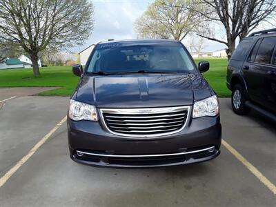 2016 Chrysler Town & Country Touring Van