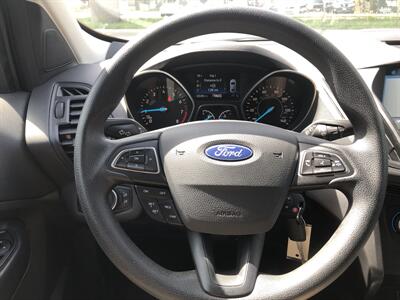 2018 Ford Escape SE   - Photo 14 - Pearl City, HI 96782