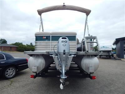 2015 Southbay 8522 CR  Pontoon - Photo 4 - Angola, IN 46703