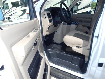 2022 Thor Freedom Elite 27FE   - Photo 21 - Angola, IN 46703