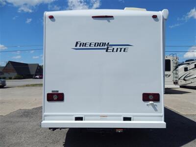 2022 Thor Freedom Elite 27FE   - Photo 8 - Angola, IN 46703
