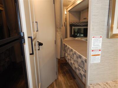 2022 Thor Freedom Elite 27FE   - Photo 56 - Angola, IN 46703