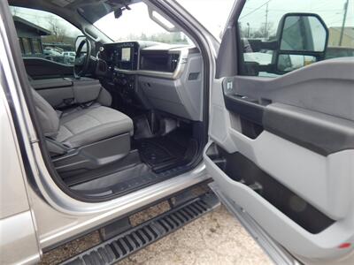 2024 Ford F-350 Super Duty XL   - Photo 19 - Angola, IN 46703