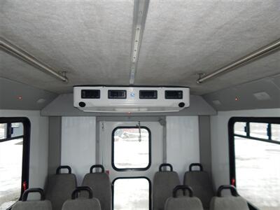 2016 Freightliner Goshen Coach Bus  36 Passenger - Photo 17 - Angola, IN 46703