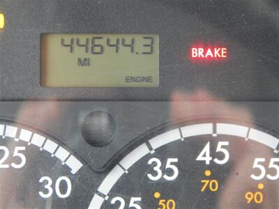 2016 Freightliner Goshen Coach Bus  36 Passenger - Photo 9 - Angola, IN 46703