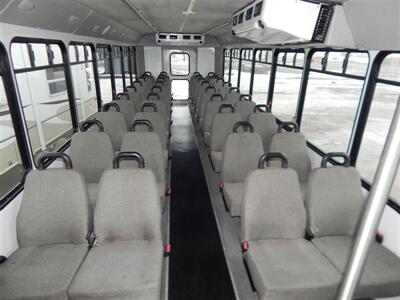 2016 Freightliner Goshen Coach Bus  36 Passenger - Photo 15 - Angola, IN 46703