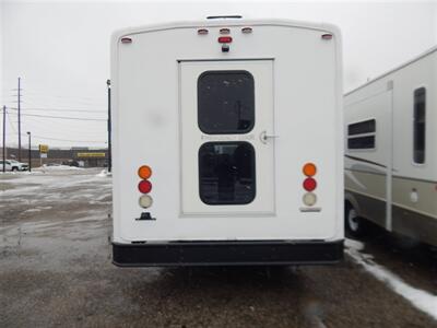 2016 Freightliner Goshen Coach Bus  36 Passenger - Photo 6 - Angola, IN 46703