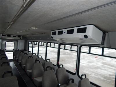 2016 Freightliner Goshen Coach Bus  36 Passenger - Photo 16 - Angola, IN 46703