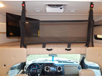 2022 Thor Chateau 31E  Bunkhouse - Photo 55 - Angola, IN 46703