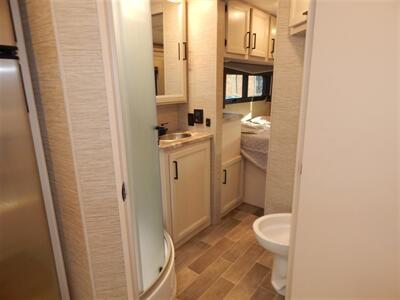 2022 Thor Chateau 31E  Bunkhouse - Photo 48 - Angola, IN 46703