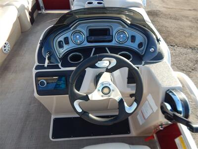 2019 Tracker Party Barge Deluxe 22DLX XP3   - Photo 22 - Angola, IN 46703