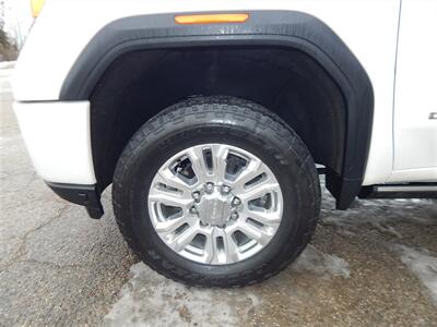 2021 GMC Sierra 3500 Denali  Ultimate - Photo 19 - Angola, IN 46703