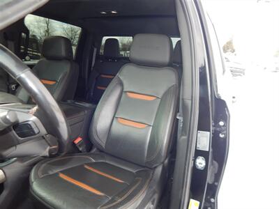 2019 GMC Sierra 1500 AT4   - Photo 22 - Angola, IN 46703