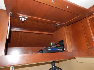 2016 Forest River Berkshire 34 QS  Cummins 340hp - Photo 54 - Angola, IN 46703