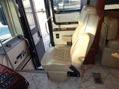 2016 Forest River Berkshire 34 QS  Cummins 340hp - Photo 50 - Angola, IN 46703