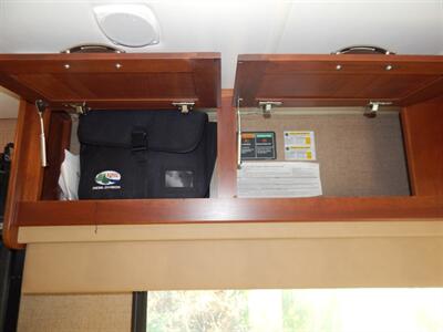 2016 Forest River Berkshire 34 QS  Cummins 340hp - Photo 53 - Angola, IN 46703