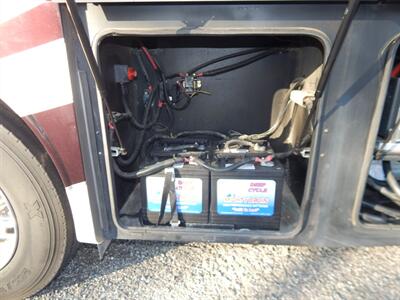 2016 Forest River Berkshire 34 QS  Cummins 340hp - Photo 16 - Angola, IN 46703