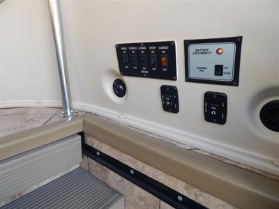 2016 Forest River Berkshire 34 QS  Cummins 340hp - Photo 30 - Angola, IN 46703